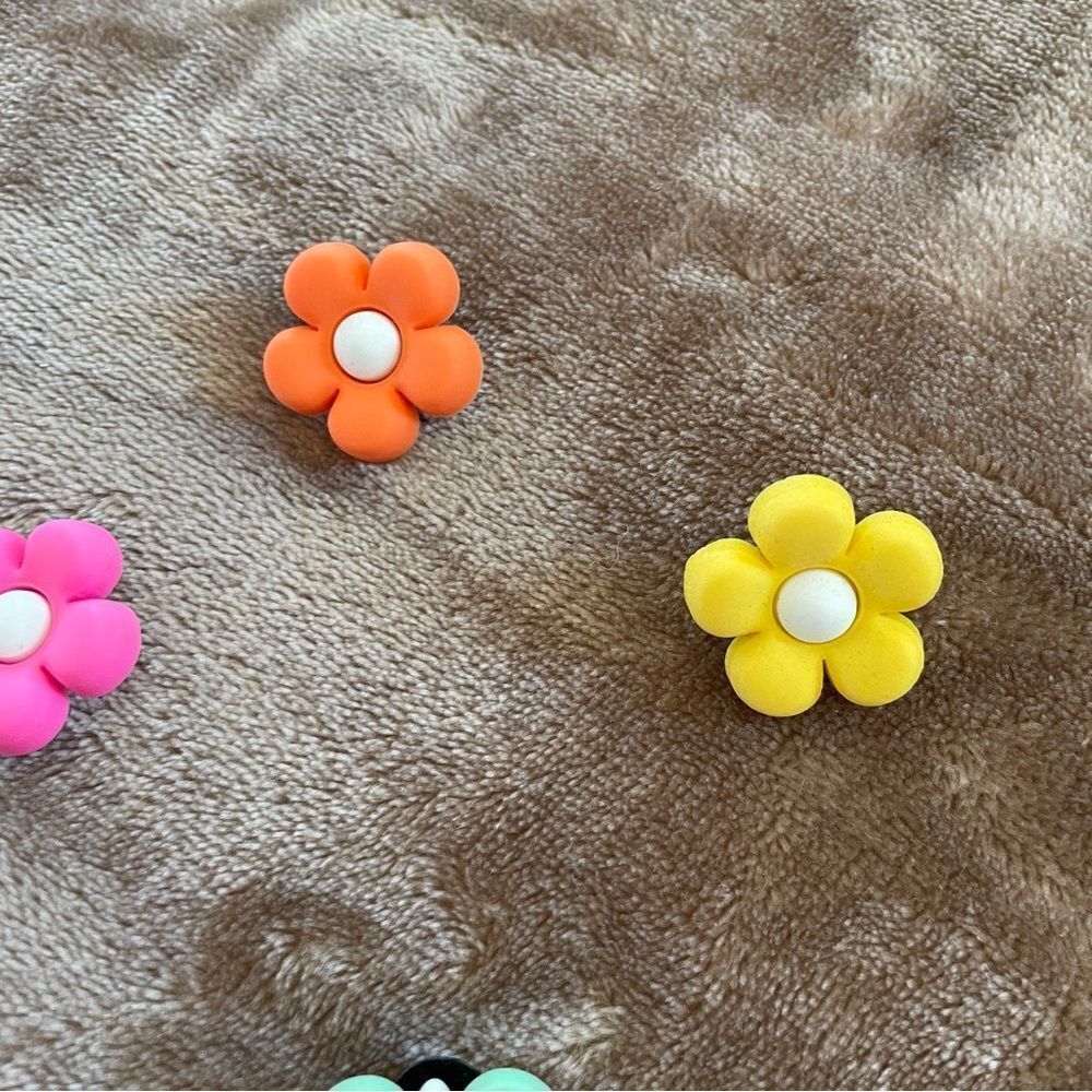 Colorful Flower and Butterfly Crocs/ Jibbitz Style Shoe Decorations Set of 5 - Picture 3 of 6